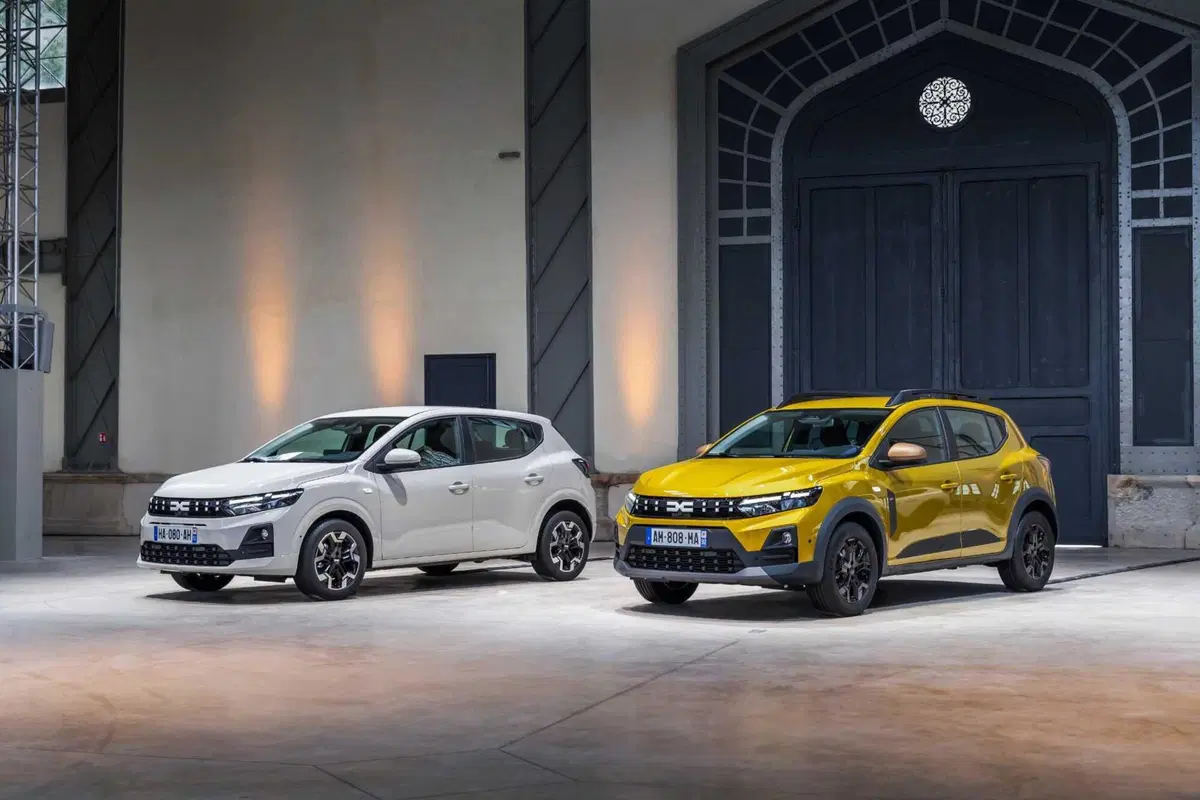 Dacia rinnova Sandero e Jogger: arriva l'ibrido da 155 CV e il GPL con cambio automatico (4)