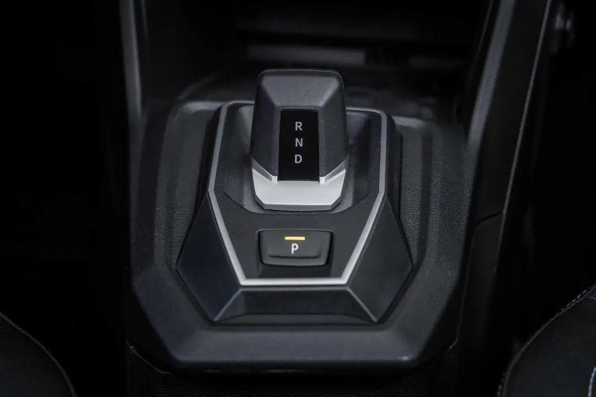 Dacia rinnova Sandero e Jogger: arriva l'ibrido da 155 CV e il GPL con cambio automatico (24)