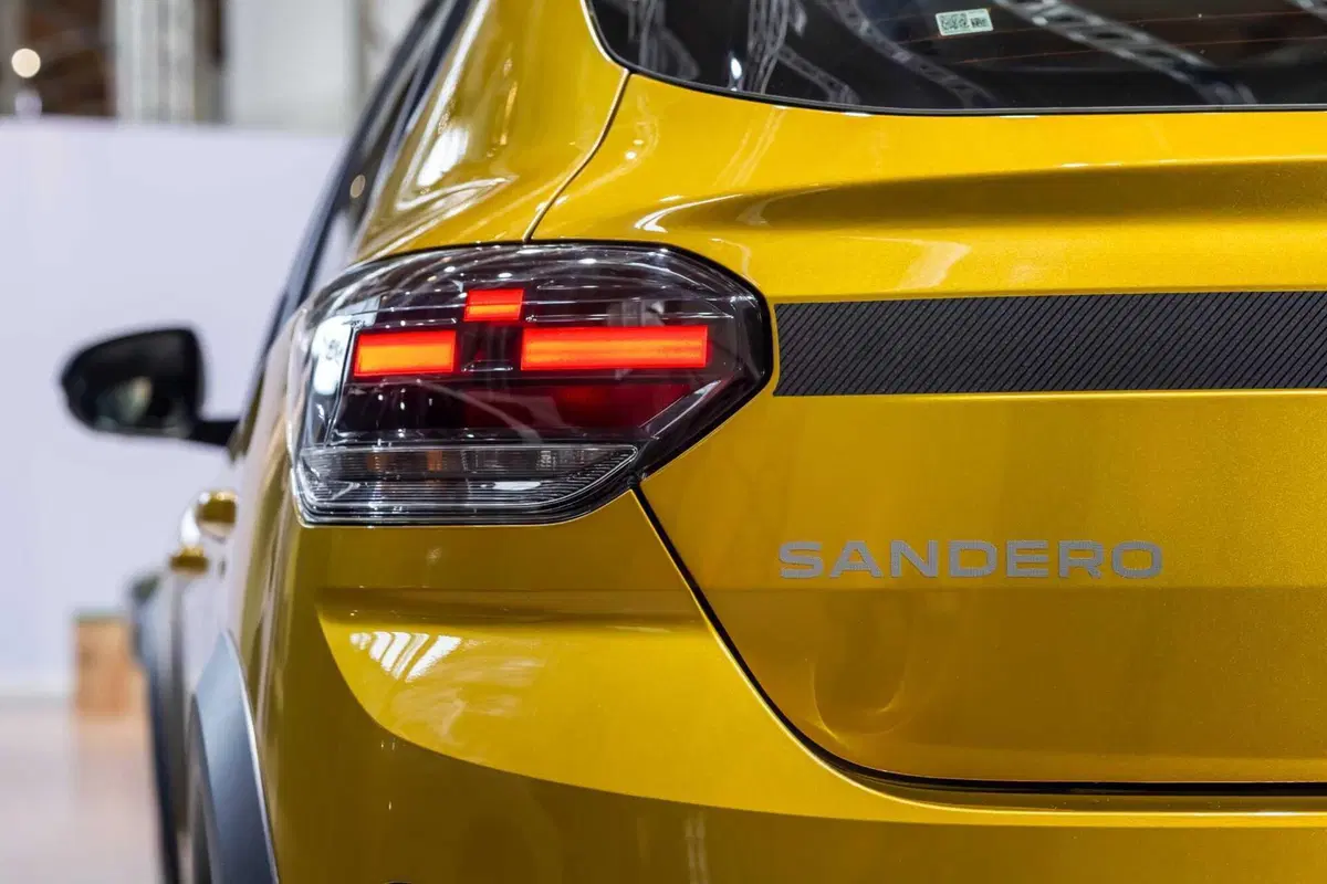 Dacia rinnova Sandero e Jogger: arriva l'ibrido da 155 CV e il GPL con cambio automatico (34)