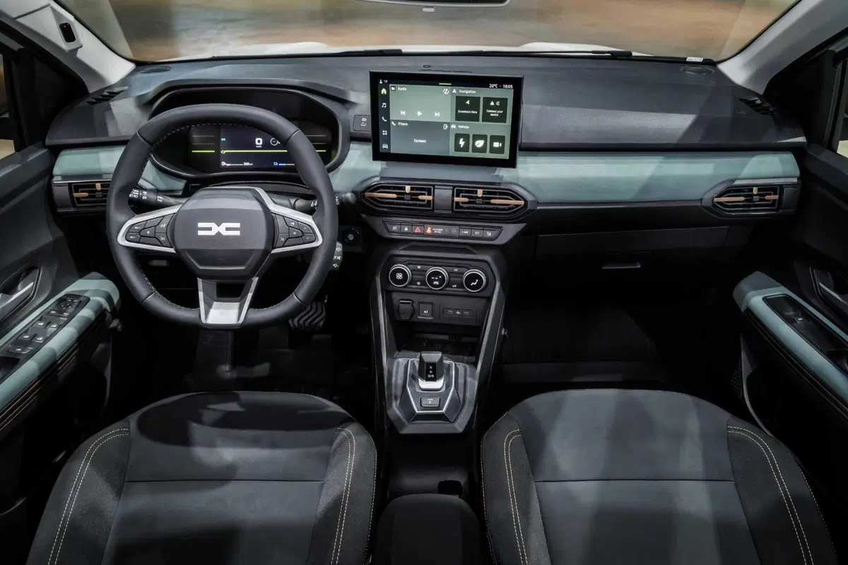 Dacia rinnova Sandero e Jogger: arriva l'ibrido da 155 CV e il GPL con cambio automatico (63)