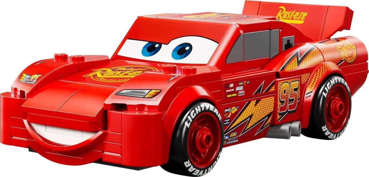 Dal garage ai mattoncini: le auto LEGO più folli (e irresistibili) di sempre! (11)