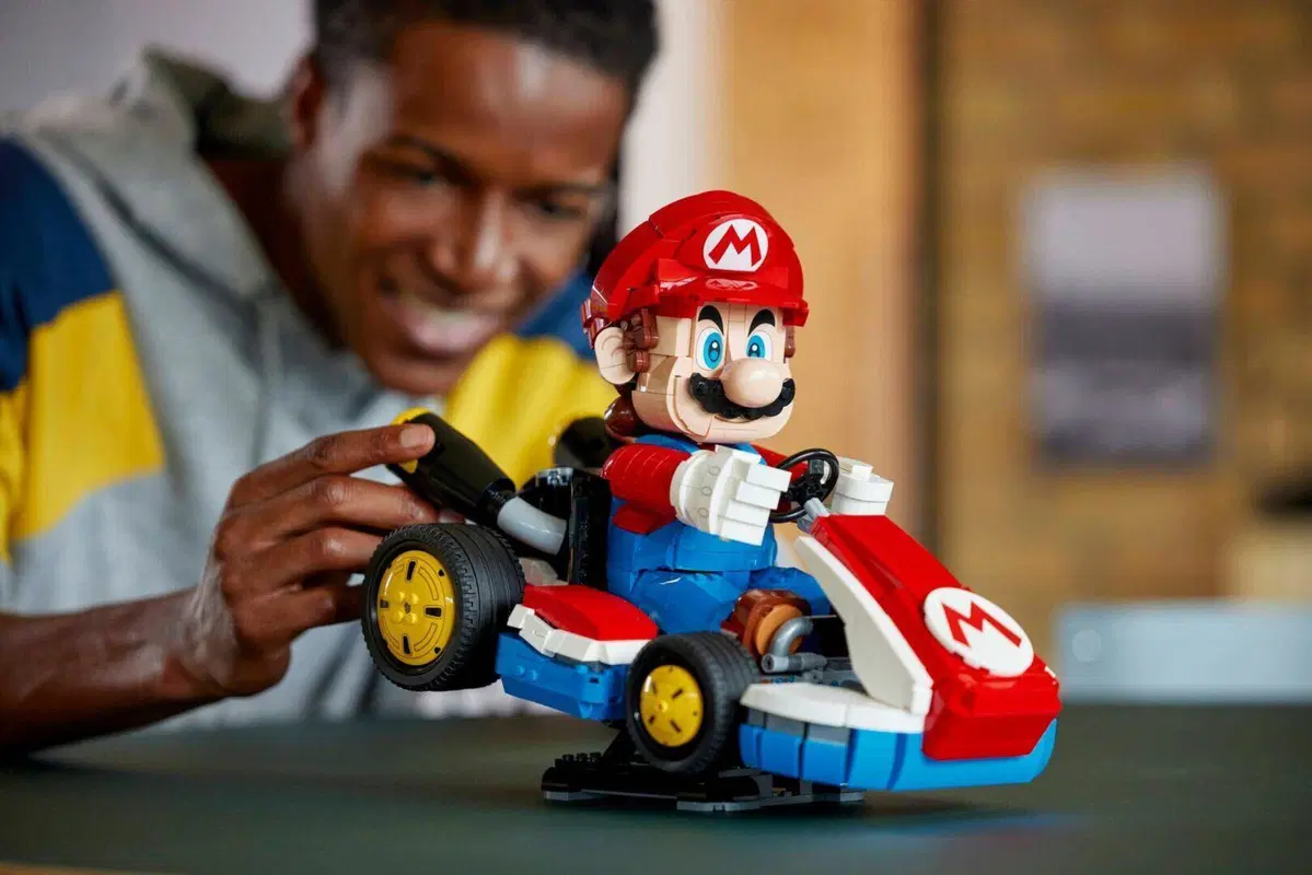 Dal garage ai mattoncini: le auto LEGO più folli (e irresistibili) di sempre! (12)