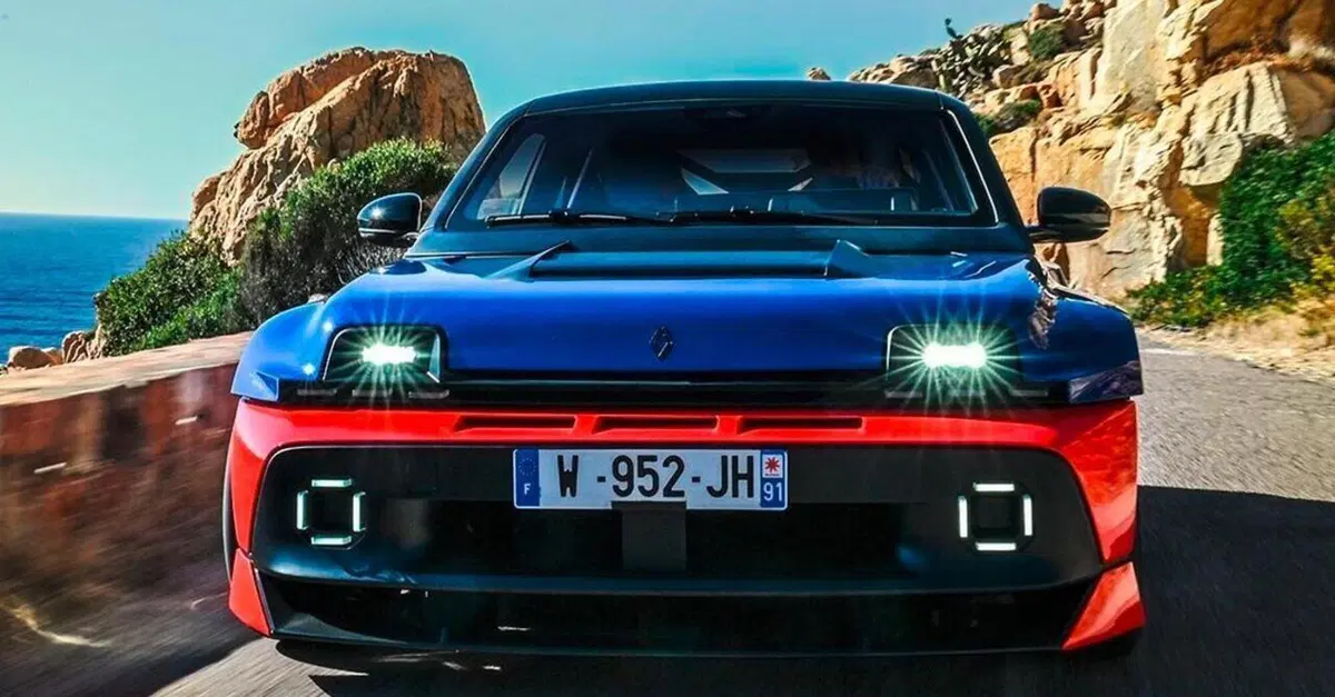 Renault 5 Turbo 3E (2027): l'elettrica da 555 CV debutta sulle strade della Corsica [Foto Spia]
