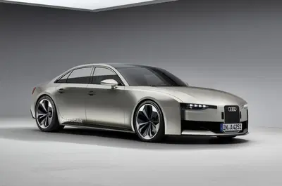 Ecco la nuova Audi A4 E-Tron che arriver&agrave; nel 2028: ispirata alla TT e pronta a sfidare le concorrenti tedesche 