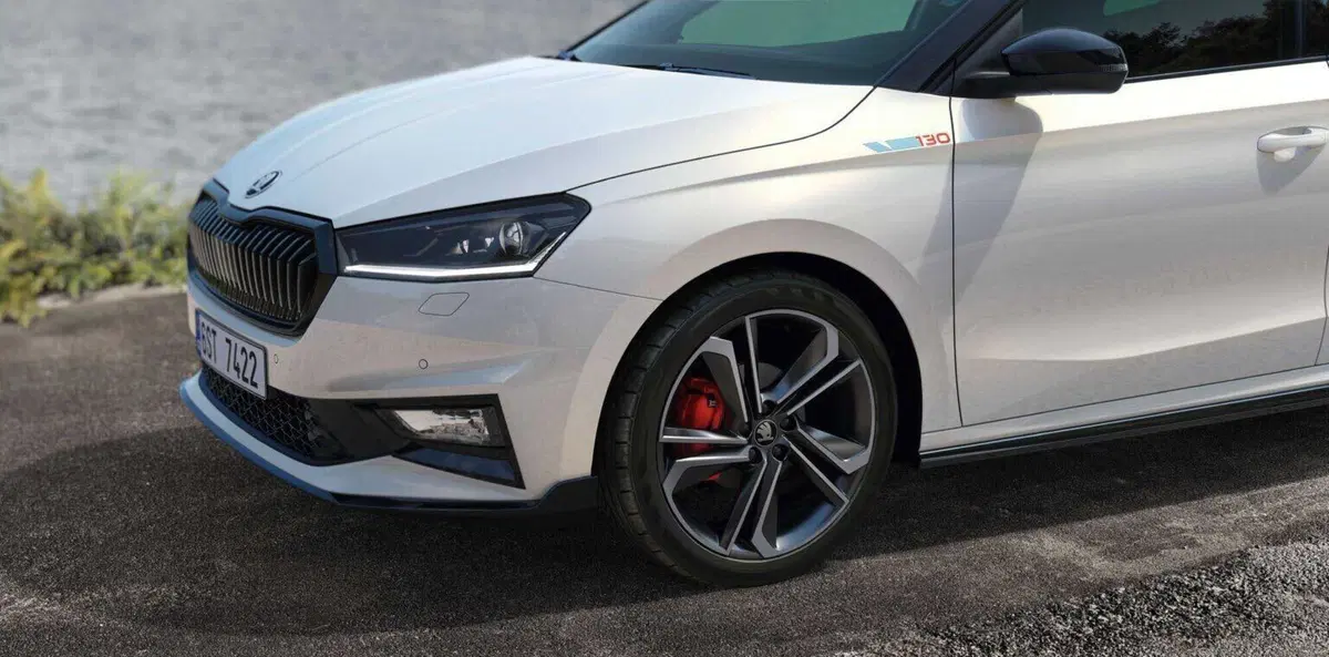 E chi se lo aspettava da Skoda? Ecco che la casa boema svela una hot hatch con i fiocchi (3)
