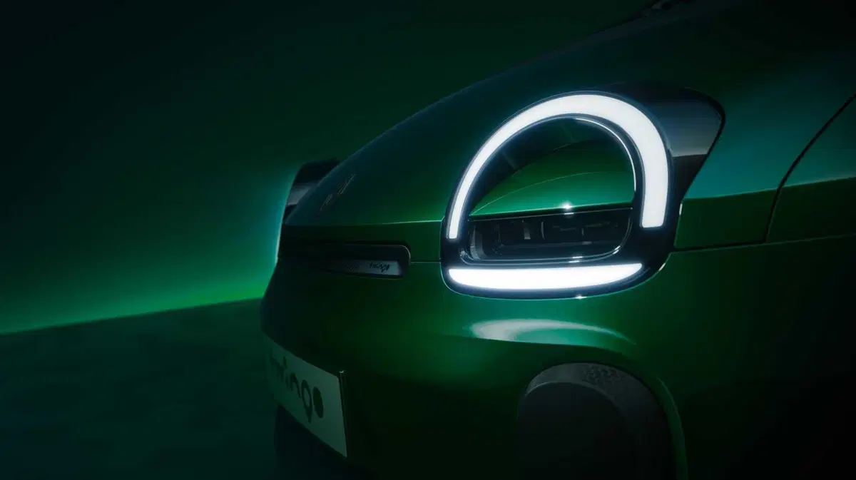 Renault Twingo elettrica: l'Italia è il primo paese per i preordini, prezzo accattivante 