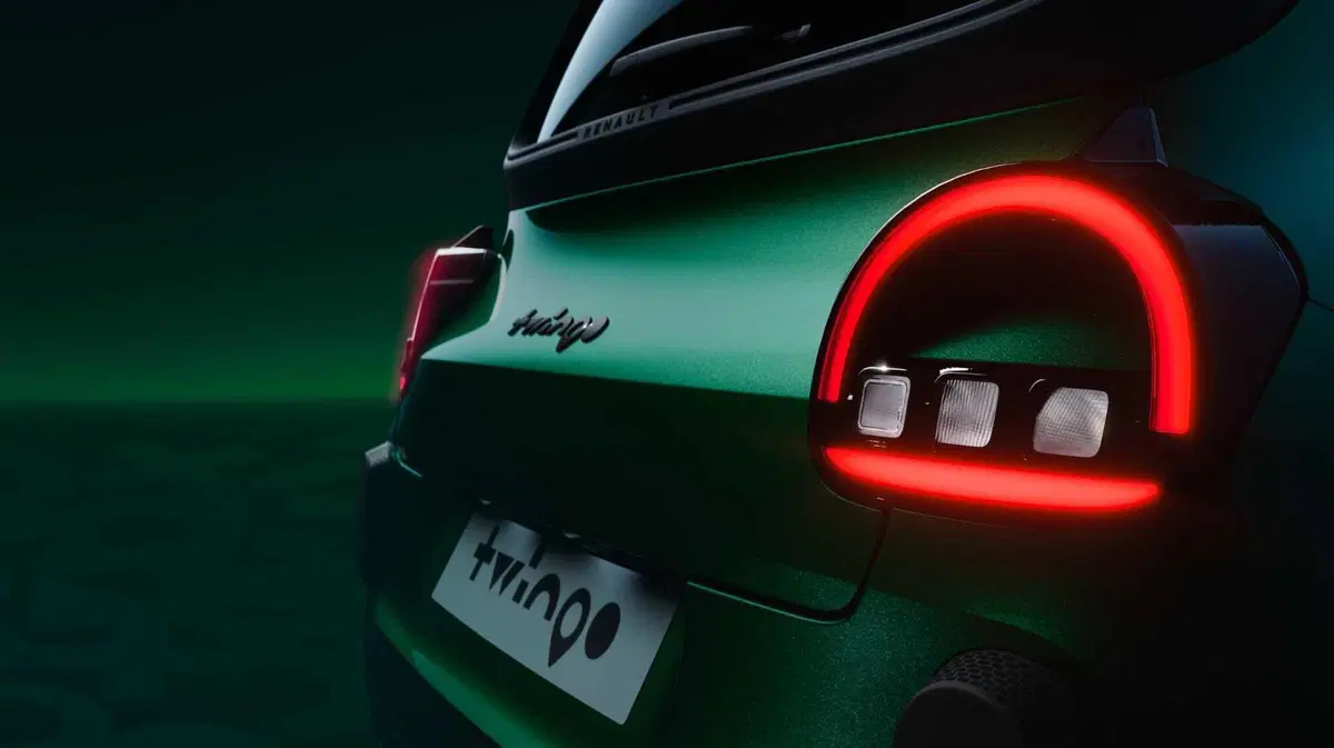 Renault Twingo elettrica: l'Italia è il primo paese per i preordini, prezzo accattivante  (2)