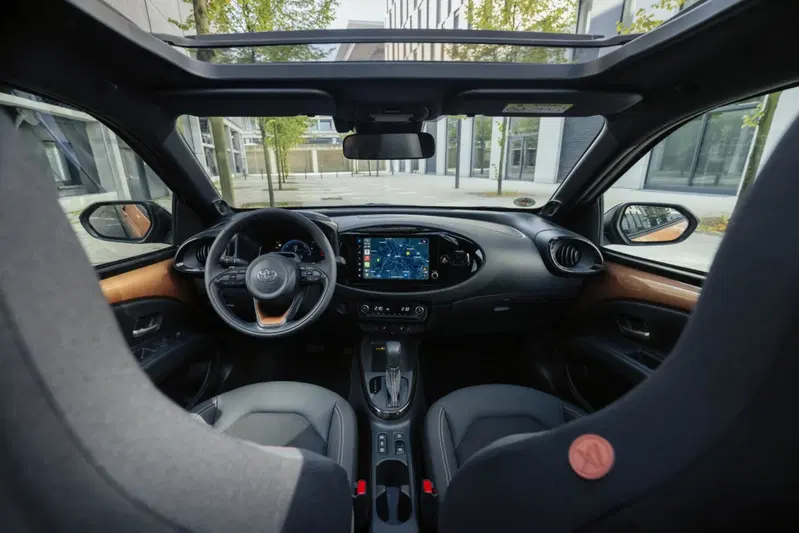 Abitacolo Toyota Aygo X