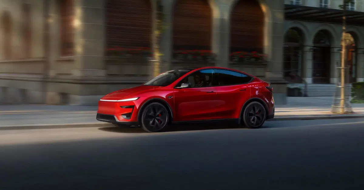 Tesla Model Y Performance: consumi da record, ma le prestazioni sono da capogiro [VIDEO]