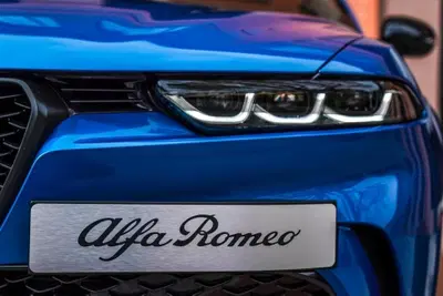 Alfa Romeo, l'addio definitivo a un "pezzo" di storia