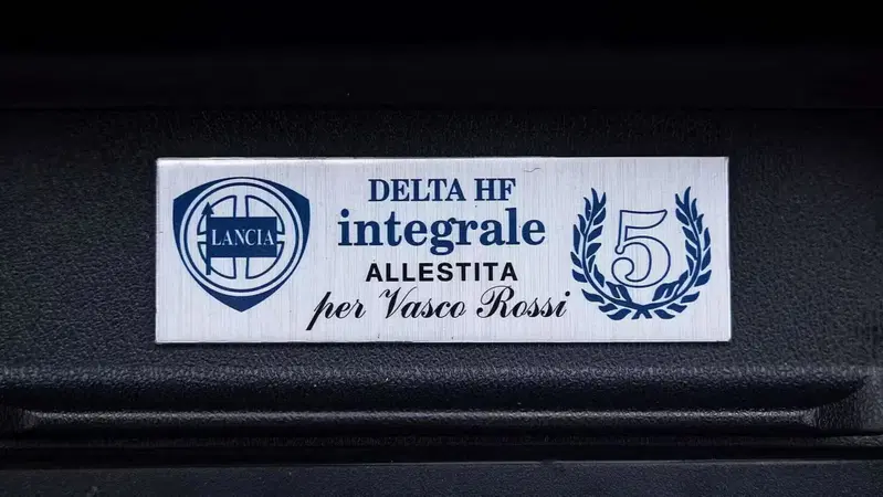 La targhetta
