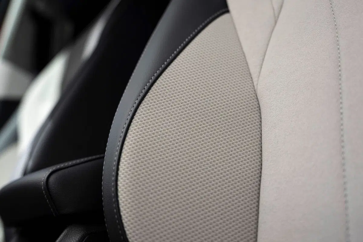 Immagini di nuova Volkswagen T-Roc Style (22)