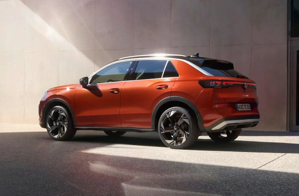 Immagini di nuova Volkswagen T-Roc Style (27)