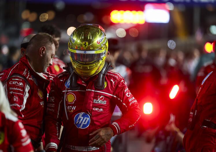 Lewis Hamilton in Ferrari: il sogno dell’ottavo titolo continua, ma quanto tempo gli resta ancora in Formula 1?