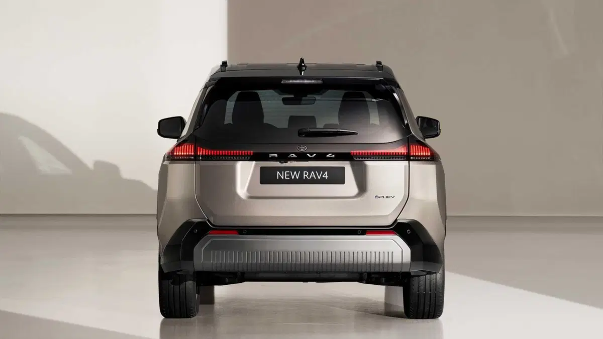 Toyota Rav4 hybrid Icon e-cvt (6)
