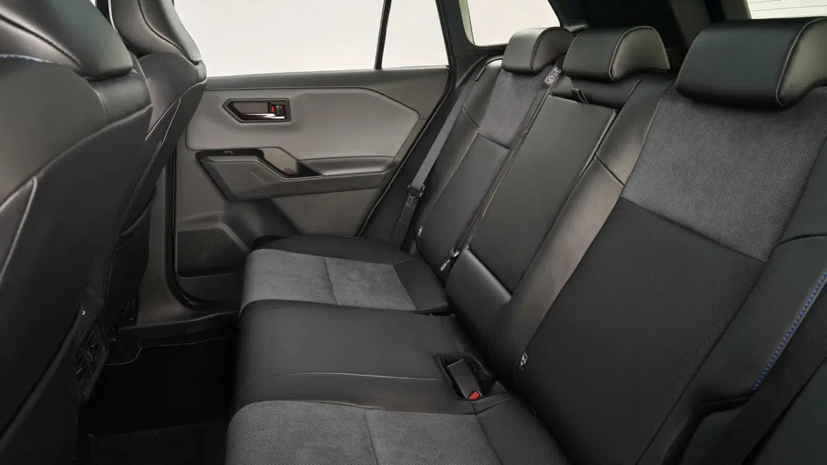 Toyota Rav4 hybrid Icon e-cvt (13)