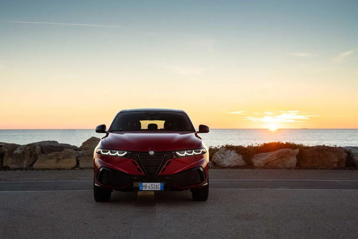 Alfa Romeo Tonale 2026: il restyling che conquista con stile italiano, diesel incluso (44)