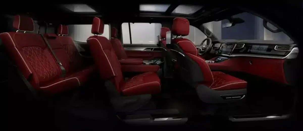 Ecco la nuova Jeep Grand Wagoneer con un’autonomia da urlo  (5)