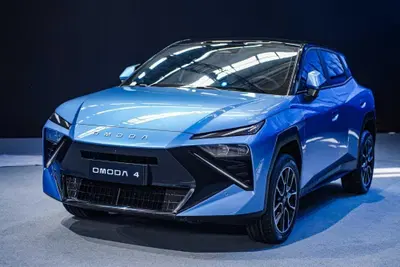 Omoda 4: la SUV cinese dal design futuristico pronta a sfidare i big europei, da circa 20.000 euro [VIDEO]