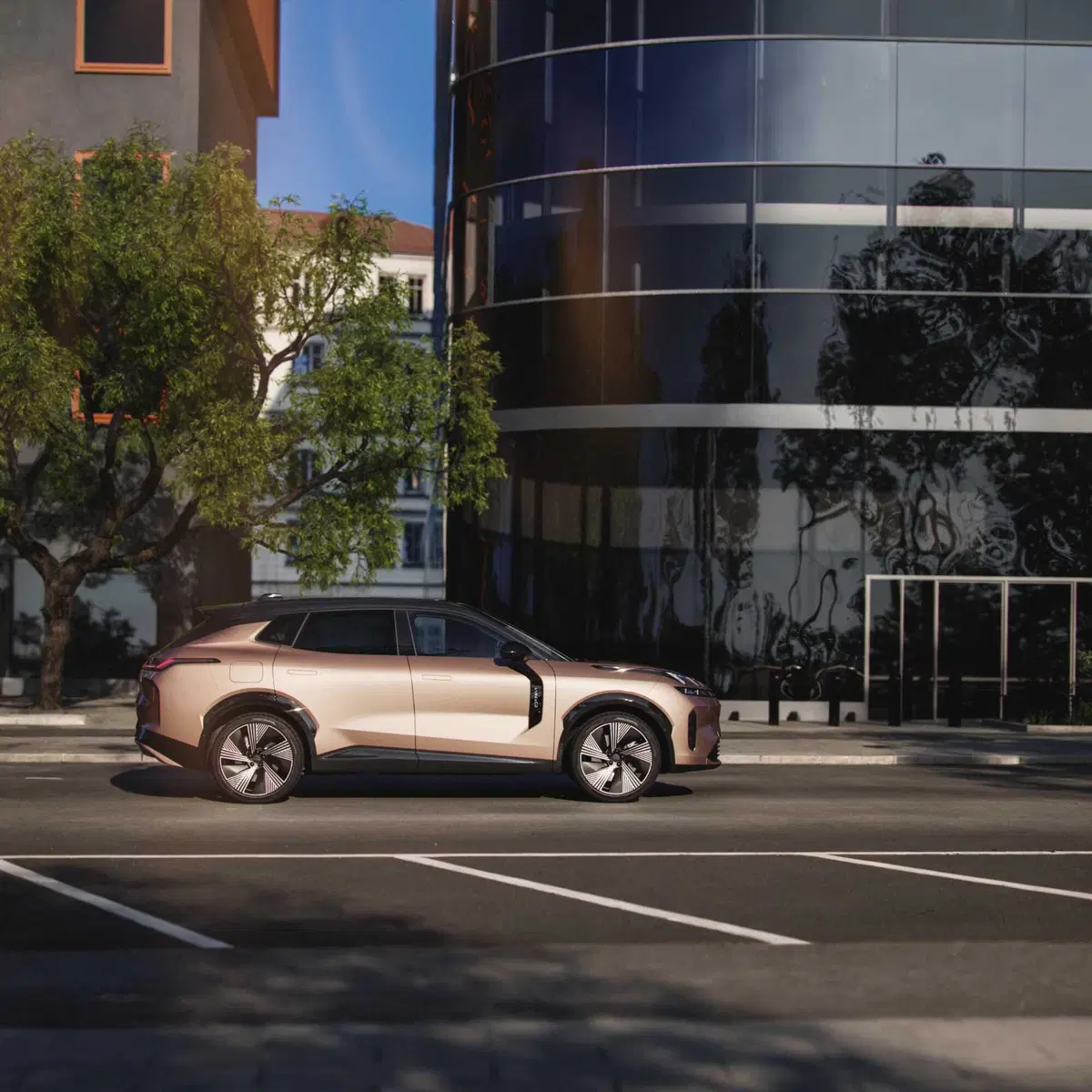 Lynk & Co 08: il SUV plug-in che segna l’evoluzione tecnologica del marchio cinese