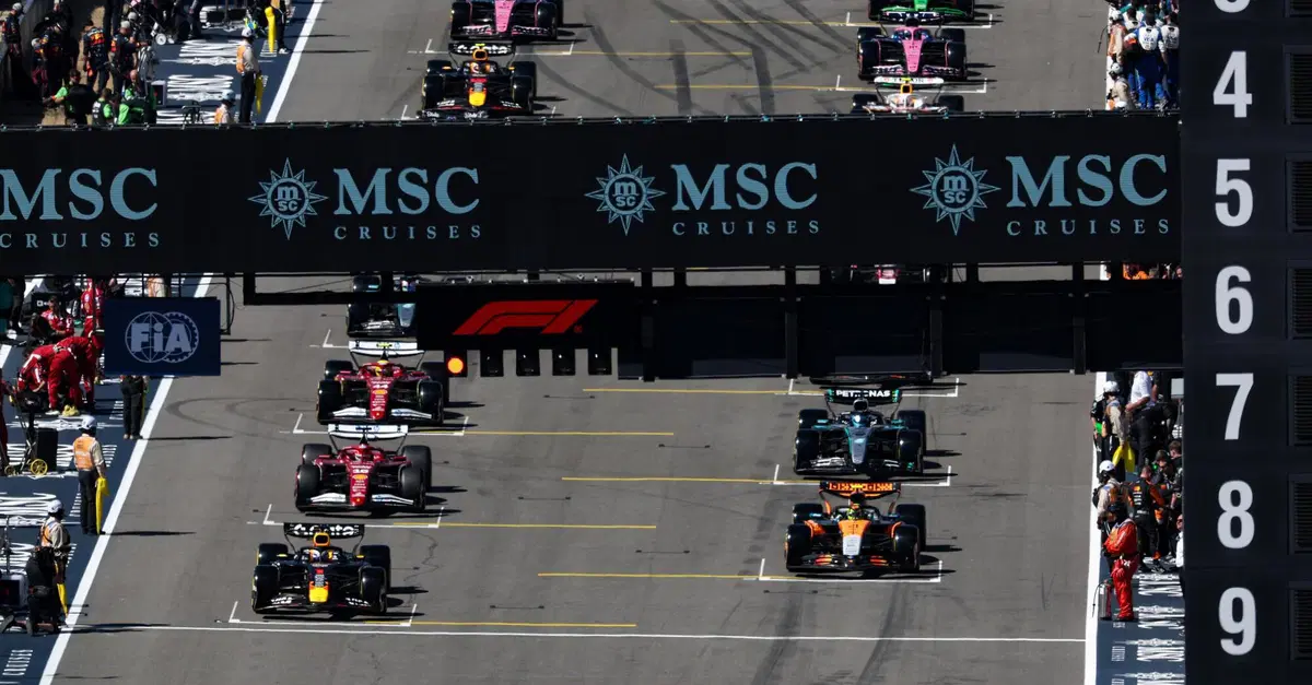 F1. Si inizia a giocare sporco: la Red Bull sabota Norris? Scoppia il caso in griglia ad Austin