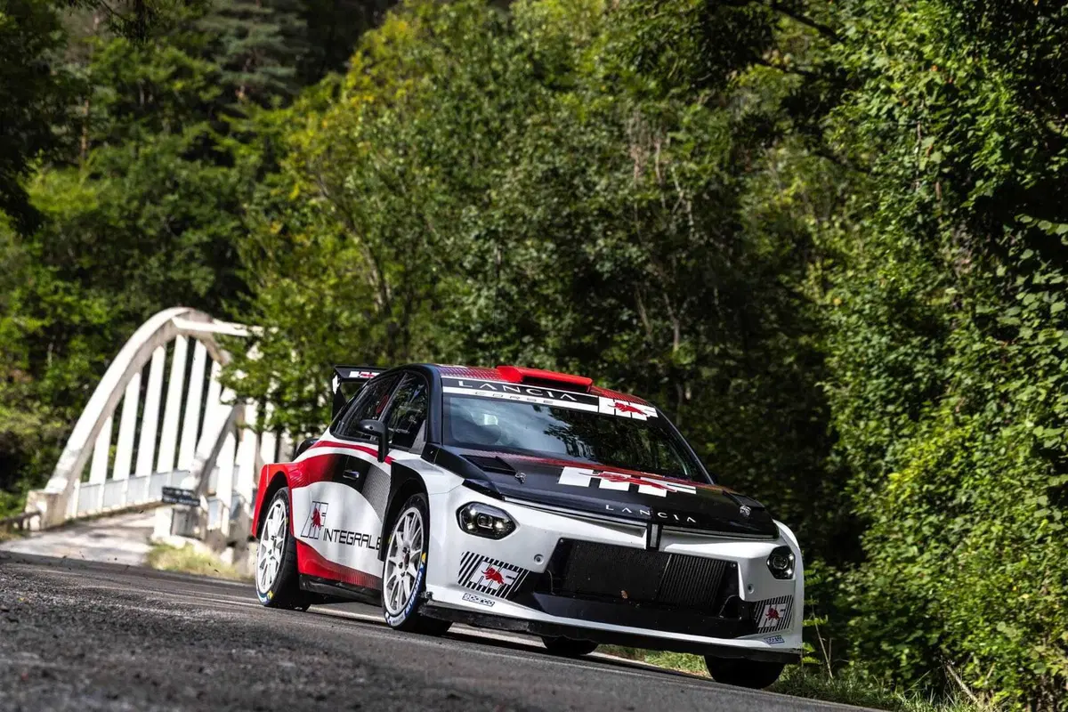 Mondiale Rally. Il ritorno di Lancia. Facciamo il punto [VIDEO] (14)