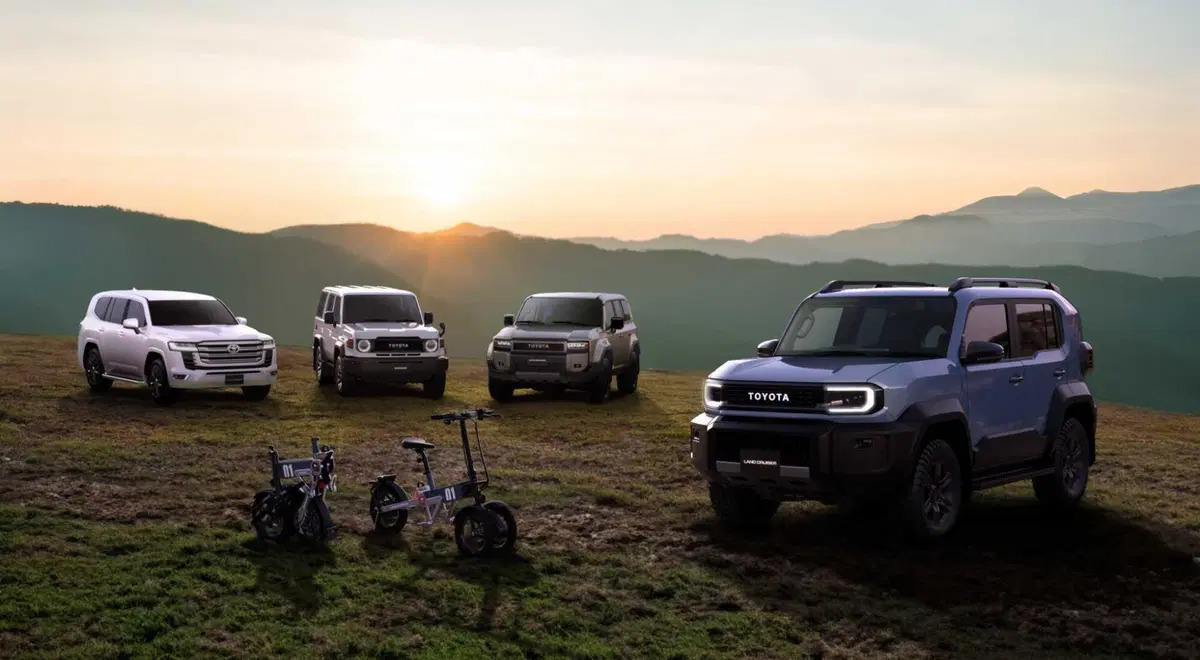 Toyota Land Cruiser FJ 2026, ora è ufficiale: il ritorno dello spirito originale, tra libertà e avventura (9)