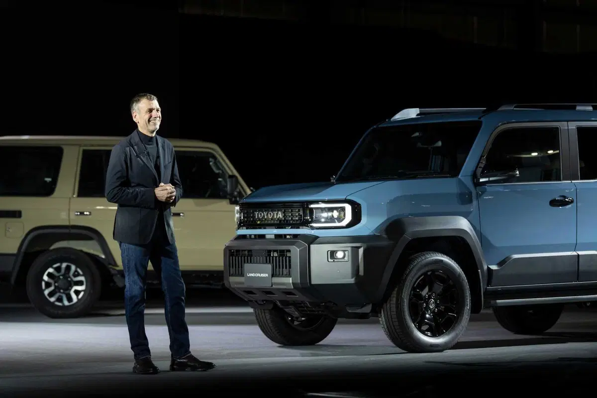 Toyota Land Cruiser FJ 2026, ora è ufficiale: il ritorno dello spirito originale, tra libertà e avventura (32)