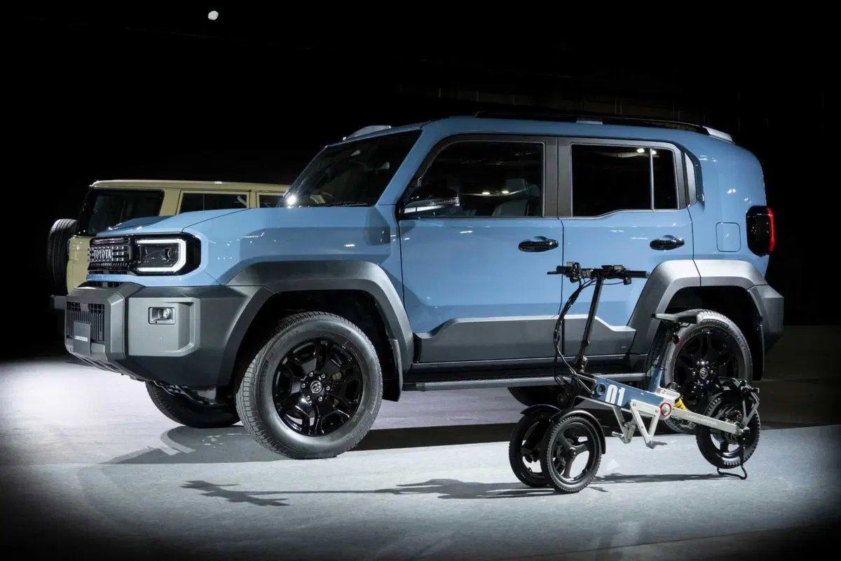 Toyota Land Cruiser FJ 2026, ora è ufficiale: il ritorno dello spirito originale, tra libertà e avventura (41)
