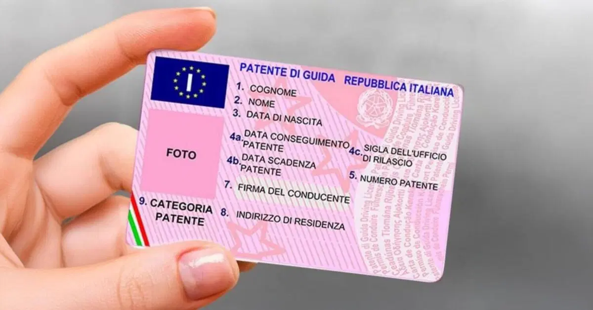 Patente a 17 anni, digitale e regole pi&ugrave; severe: arriva la grande riforma per i futuri neopatentati dall'Unione Europea