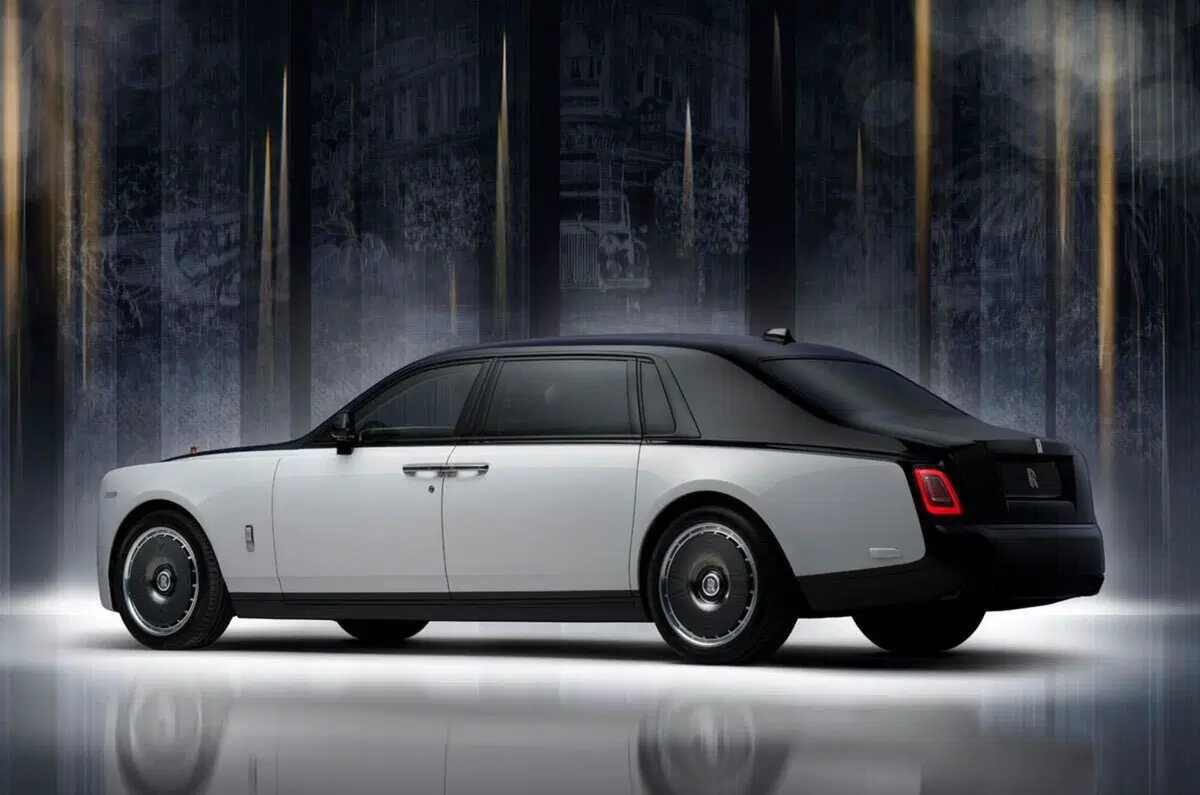 Rolls-Royce Phantom Centenary: l’auto da 2,5 milioni che celebra 100 anni di lusso estremo (3)