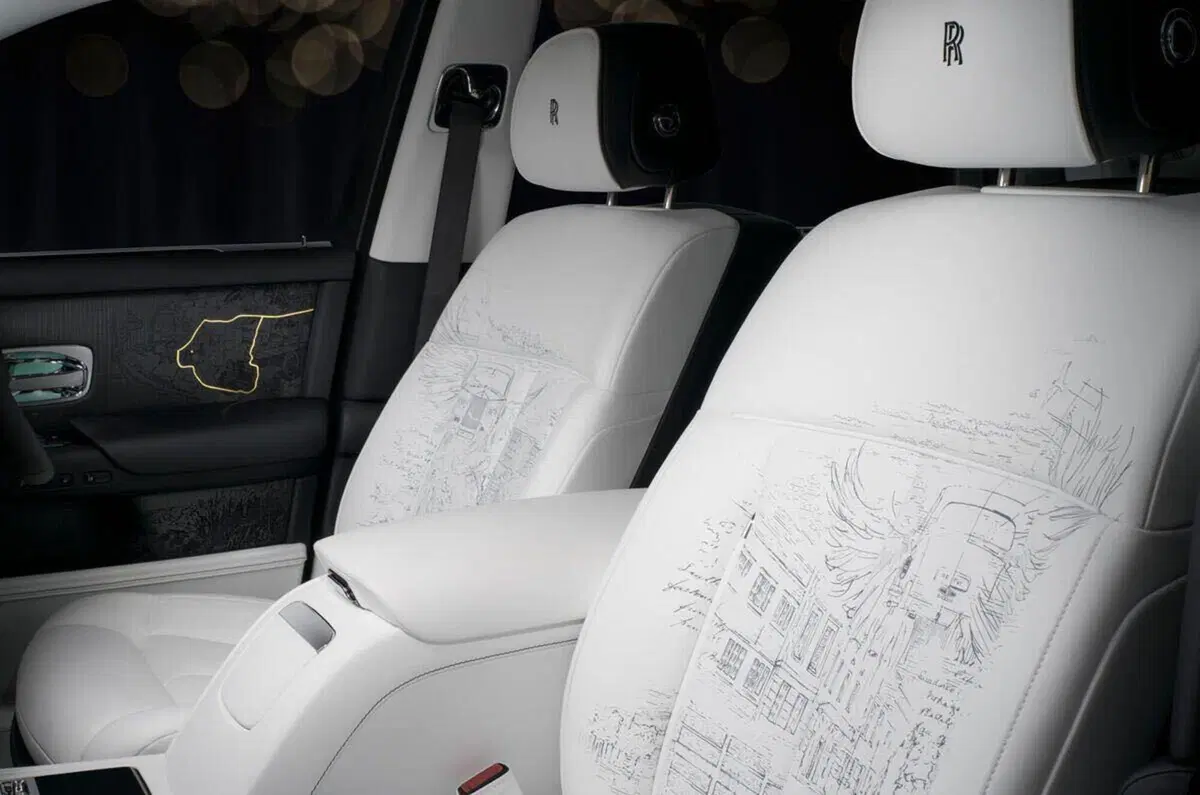 Rolls-Royce Phantom Centenary: l’auto da 2,5 milioni che celebra 100 anni di lusso estremo (5)