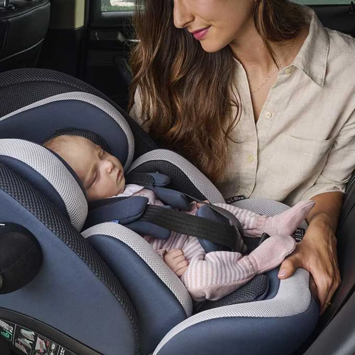 Seggiolini auto per bambini: il 70% delle morti si può evitare (4)