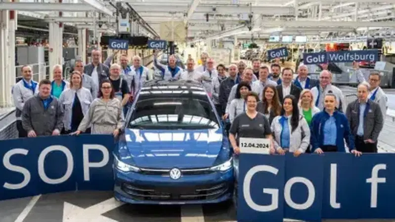E chi lo avrebbe mai detto? Volkswagen ferma la produzione di Golf per colpa di qualche chip
