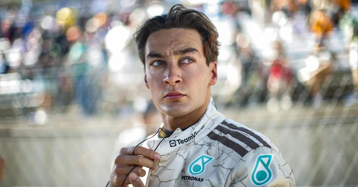 F1. &ldquo;L&rsquo;avrei tolto anche io&rdquo;: cos&igrave; Russell sul nastro della discordia tra Red Bull e McLaren. E Norris se la ride: &ldquo;Non mi serviva nemmeno&hellip;&rdquo; 