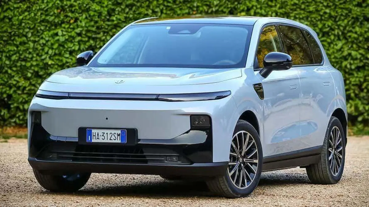Opel pronta alla svolta cinese? In arrivo un SUV Leapmotor “made in Spain” sotto i 30.000 euro (5)