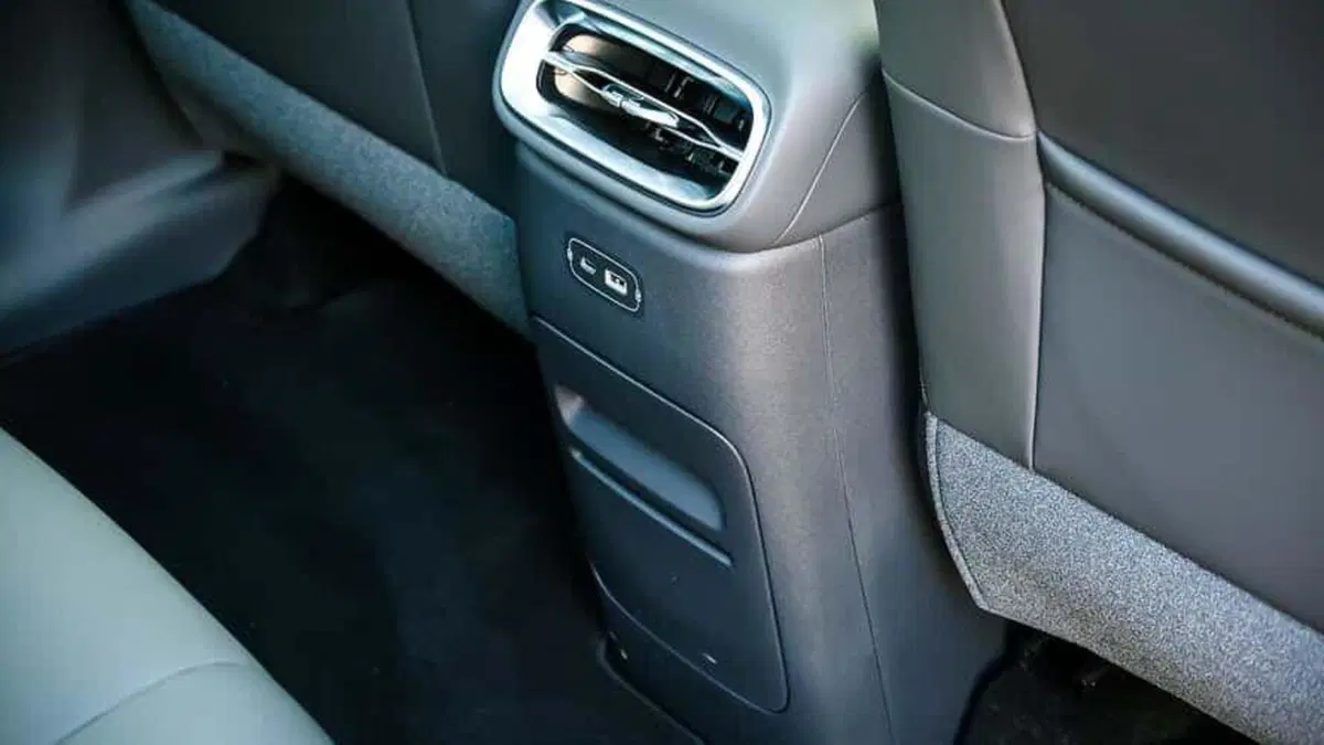 Opel pronta alla svolta cinese? In arrivo un SUV Leapmotor “made in Spain” sotto i 30.000 euro (14)
