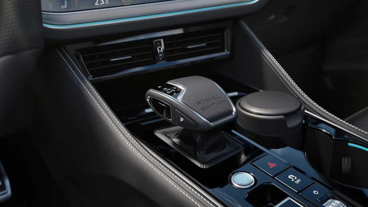 Volkswagen Touareg 3.0 V6 tdi scr R-Line Final Edition 231cv auto (6)