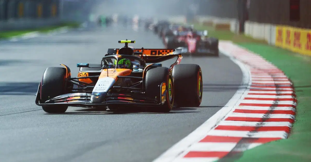 F1, Norris trionfa al GP di Citt&agrave; del Messico e torna in vetta al mondiale! Leclerc in volata su Verstappen