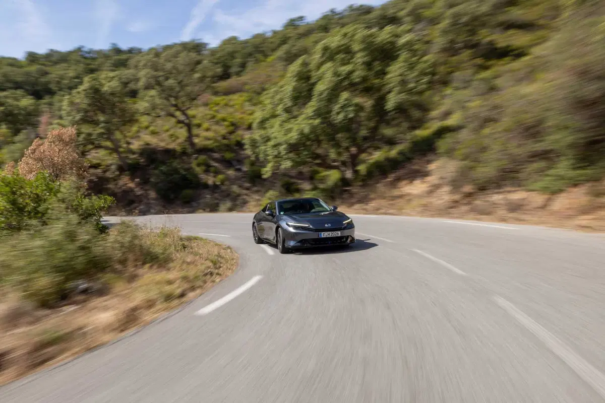 Il ritorno della Honda Prelude: l’icona sportiva entra nell’era dell’elettrificazione [VIDEO] (19)