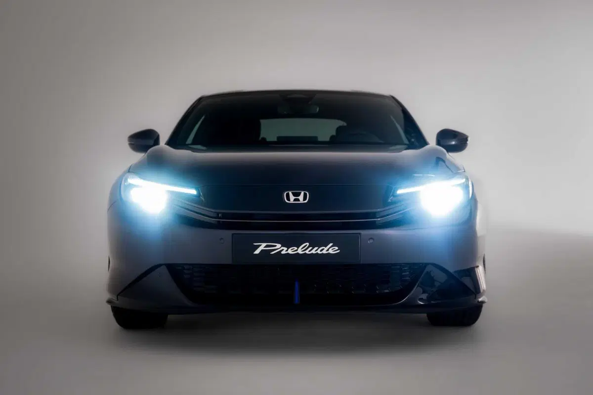 Il ritorno della Honda Prelude: l’icona sportiva entra nell’era dell’elettrificazione [VIDEO] (47)