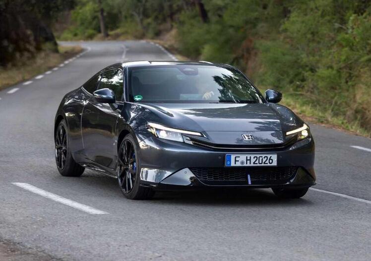 Il ritorno della Honda Prelude: l’icona sportiva entra nell’era dell’elettrificazione [VIDEO]