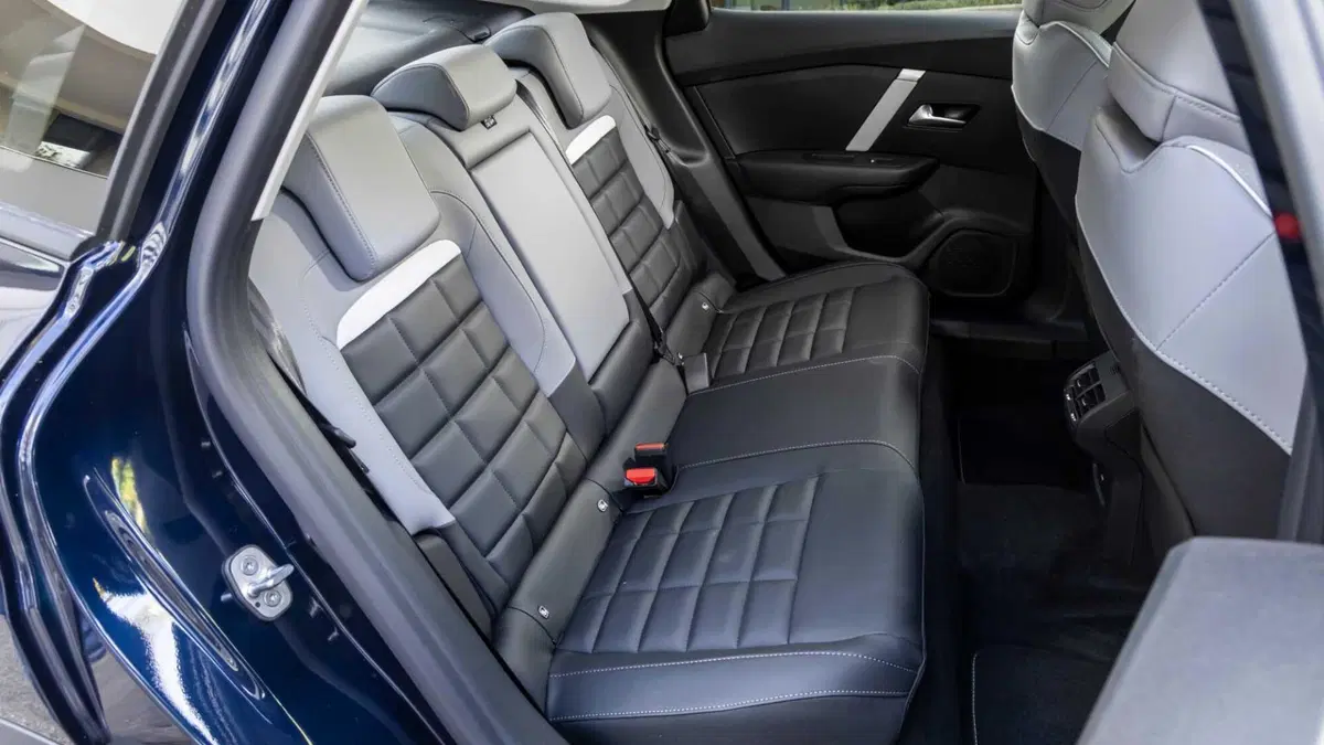 Citroen C4 X (12)