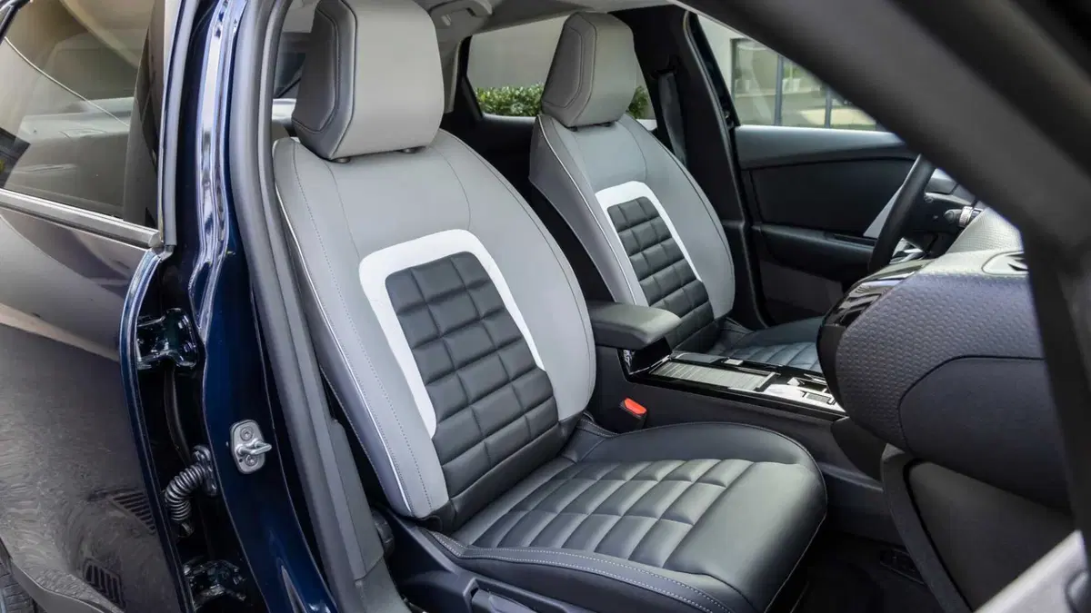Citroen C4 X (10)