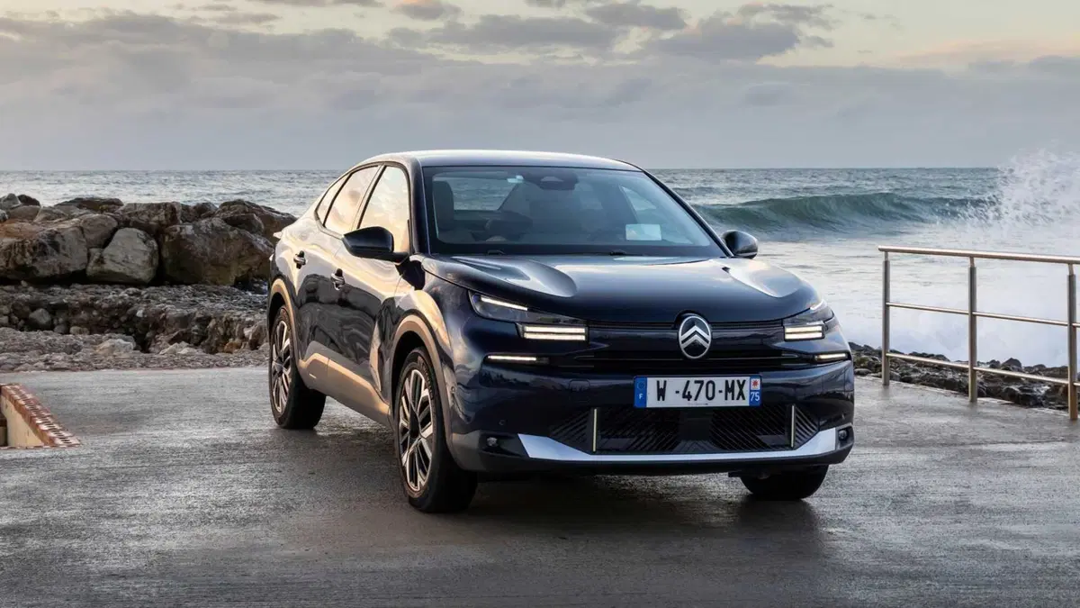 Citroen C4 X (2)