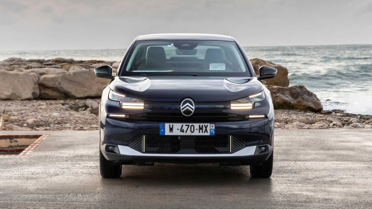 Citroen C4 X (3)