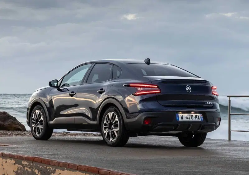 Citroen C4 X (6)