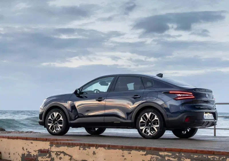 Citroen C4 X (7)
