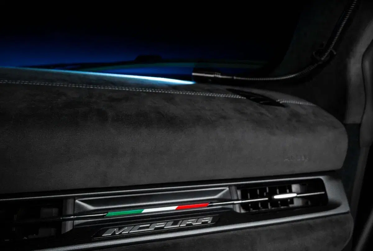 Maserati e Alfa Romeo al servizio: consegnate ai Carabinieri le nuove vetture per il trasporto urgente di organi e sangue (3)