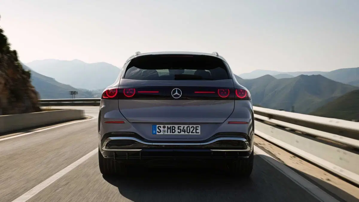 Mercedes-Benz GLC Elettrica 400 AMG Line Advanced 4matic (6)